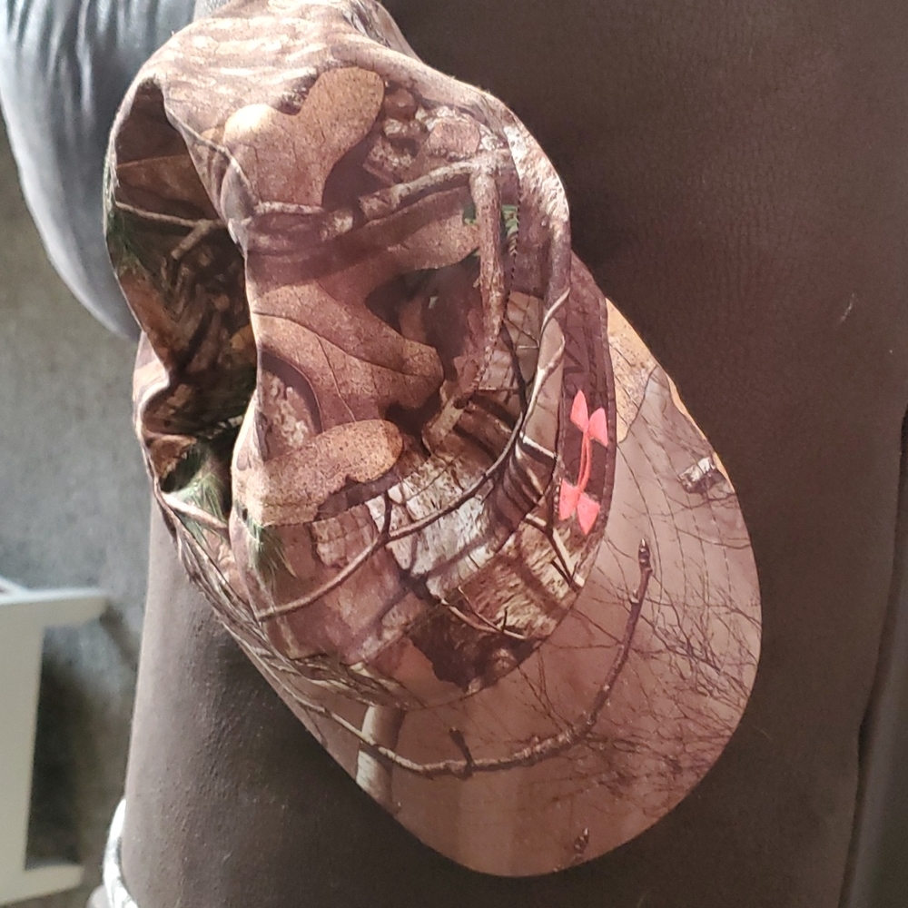 Under Armour women's hat